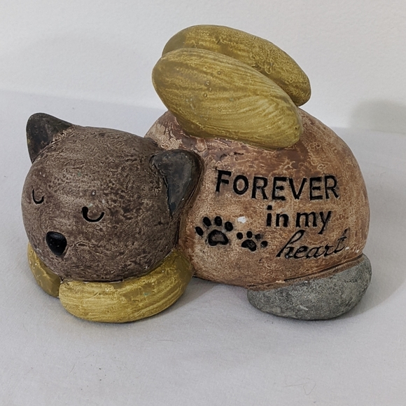 Cat Forever In My Heart Winged Cat Memorial Garden Stone Resin Pet